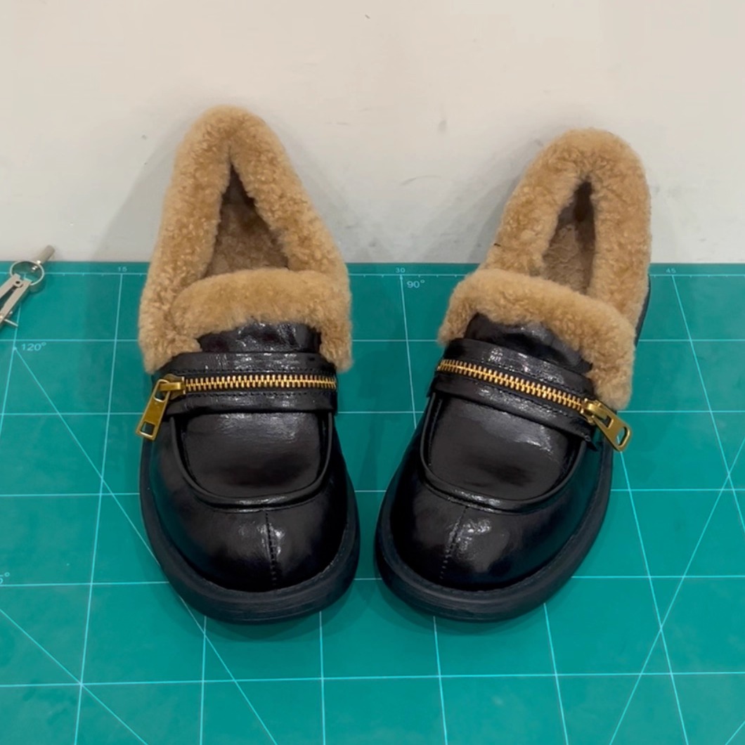 舒适百搭粗跟乐福鞋毛毛小皮鞋