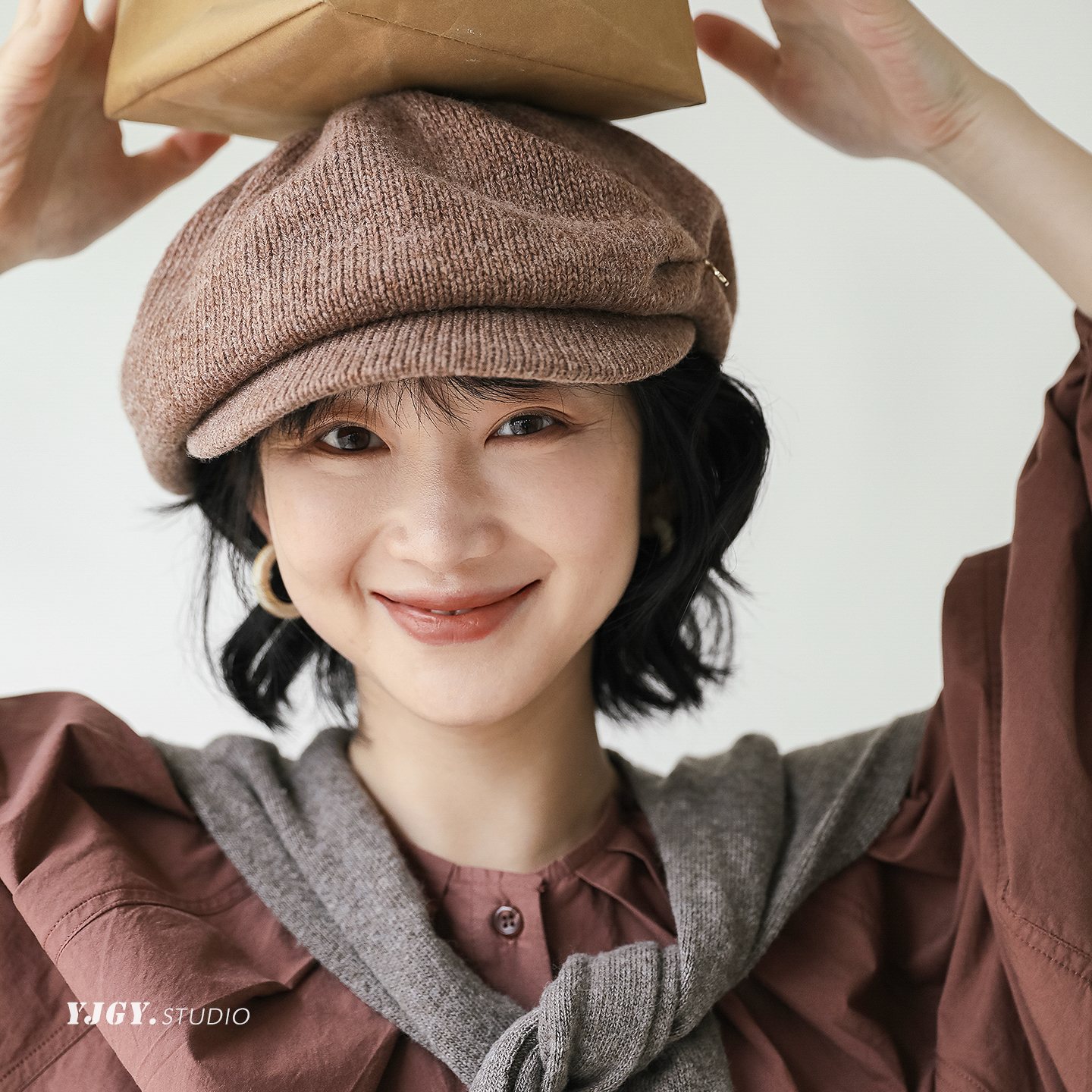 印计谷羽设计师原创羊毛针织鸭舌帽子女秋冬显脸小文艺复古报童帽