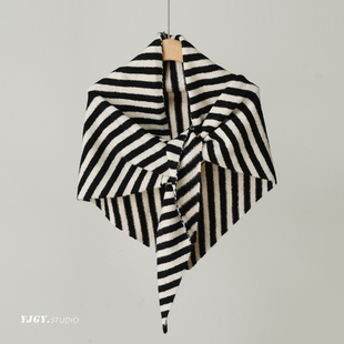 印计谷羽秋冬条纹针织春秋披肩女外搭高级感围脖日系百搭围巾F52