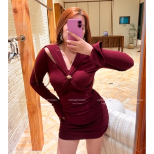 绯色缪斯 镂空小香风纯欲性感气质高弹金属扣设计长袖连衣裙G257