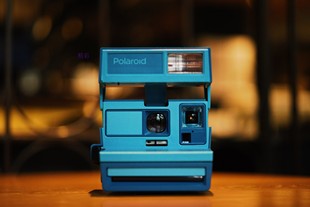 polaroid宝丽来600城市系列蓝色一次成像拍立得相机