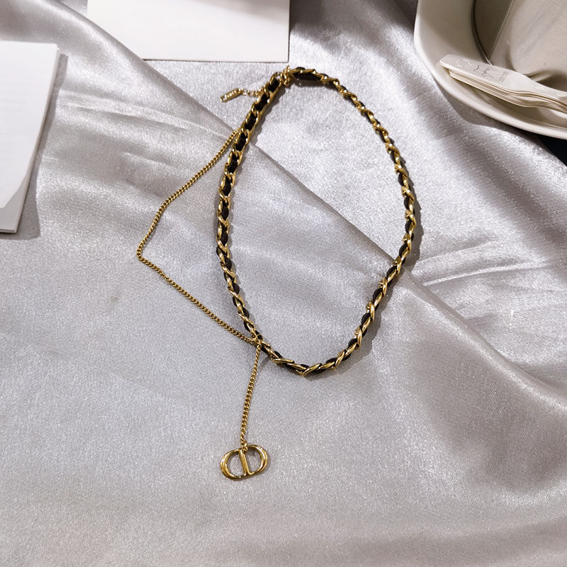 INS网红法式设计感编织PU皮绳钛钢链条锁骨颈项链女日韩气质百搭