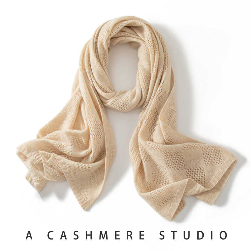 百搭长款镂空秋冬季保暖羊绒围巾