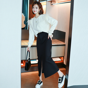 MIUCO重工羽毛流苏圆领减龄卫衣+高腰直筒开叉半身裙套装女2023