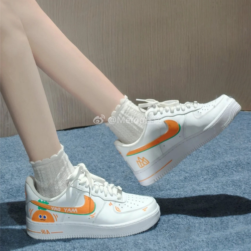 迷途定制球鞋 Nike Air Force 1 空军一号 YDCC MAY DAY 萝卜头女