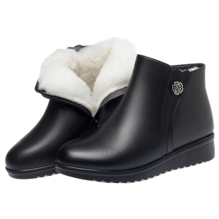 真皮妈妈棉鞋女冬加绒靴子女士短靴防滑羊毛皮鞋中老年女鞋雪地靴
