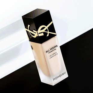 LC1 LC2 恒久哑光控油粉盖贴肤衣粉底液遮瑕持妆LN1 YSL圣罗兰新款