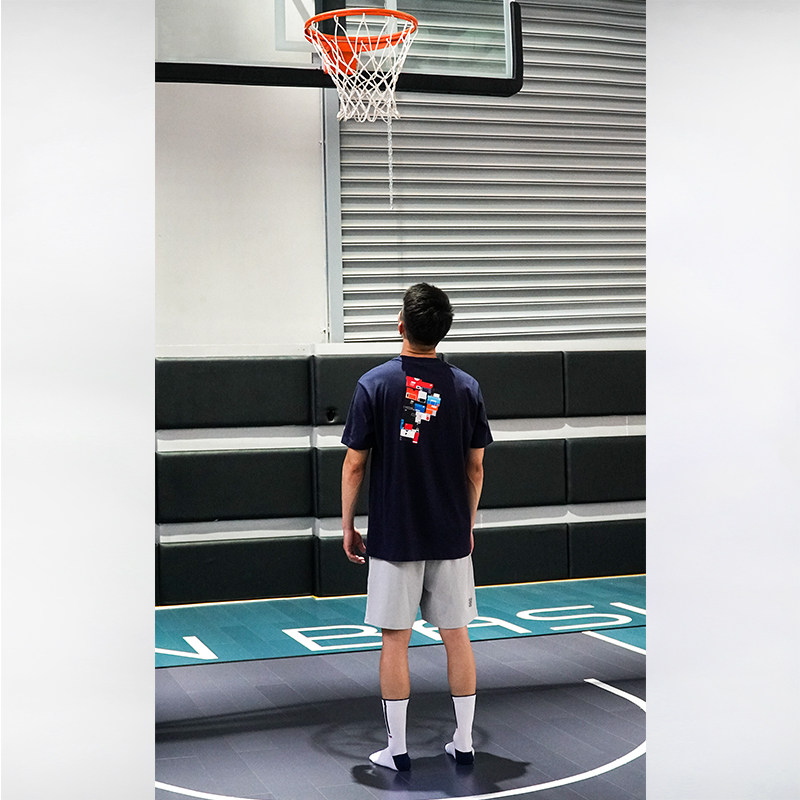 PHEW鞋盒印花短袖男夏季2019新款宽松百搭圆领运动T恤半袖上衣潮在类目 男装, T恤中 - 来自Buy2taobao.com提供专业的淘宝代购服务