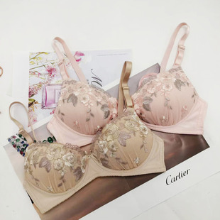 出口日本无钢圈文胸女性感聚拢蕾丝三角杯内衣舒适上托防下垂胸罩