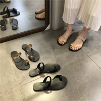 Брендовые мюли, женские тапочки, двухцветный товар, ретро бахилы, подходят для носки на улице