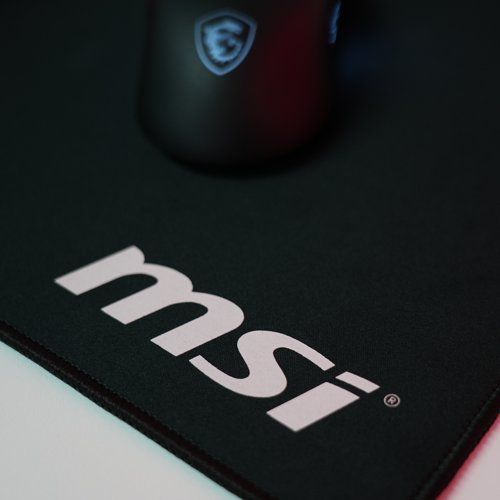 MSI微星加厚防滑桌面鼠标垫