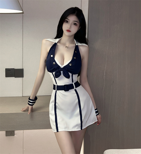 芊芸服饰 QAYNF8802