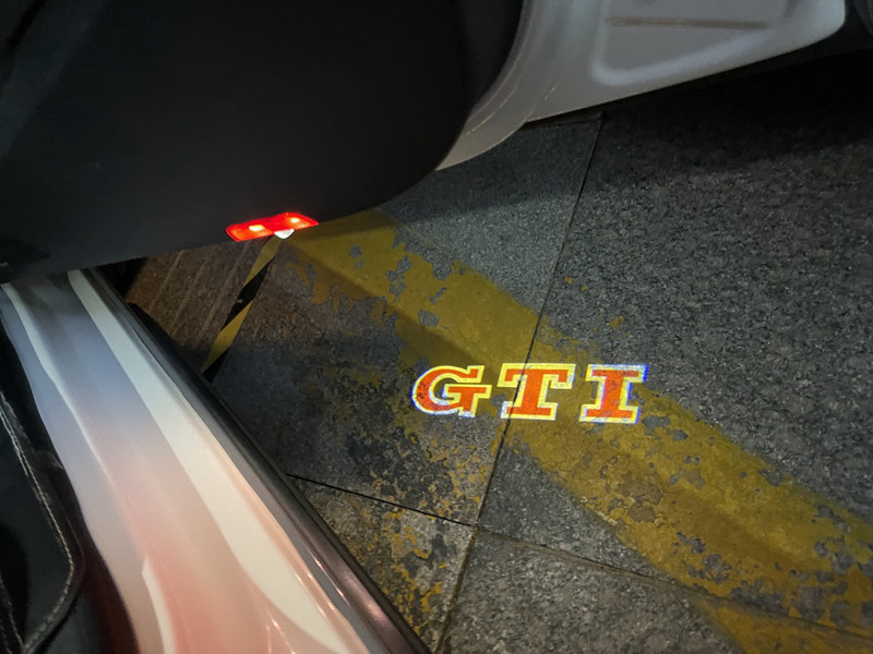 골프 5 6 7 웰컴 라이트 GTI R20 R32 하이 식스 세븐 GOLF MK6 MK7 RLINE 도어 라이트