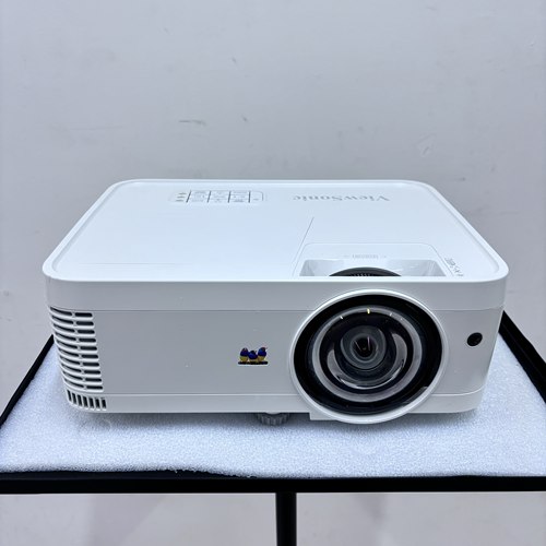 优派PS501X短焦办公投影仪