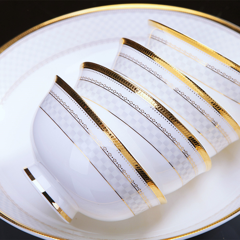 景德镇陶瓷器餐具套装66头高档骨瓷碗盘家用碗碟盘子婚庆乔迁送