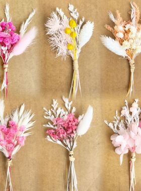 客订款干花小花束永生花diy混搭花束粉白色系伴手礼搭配成品花束