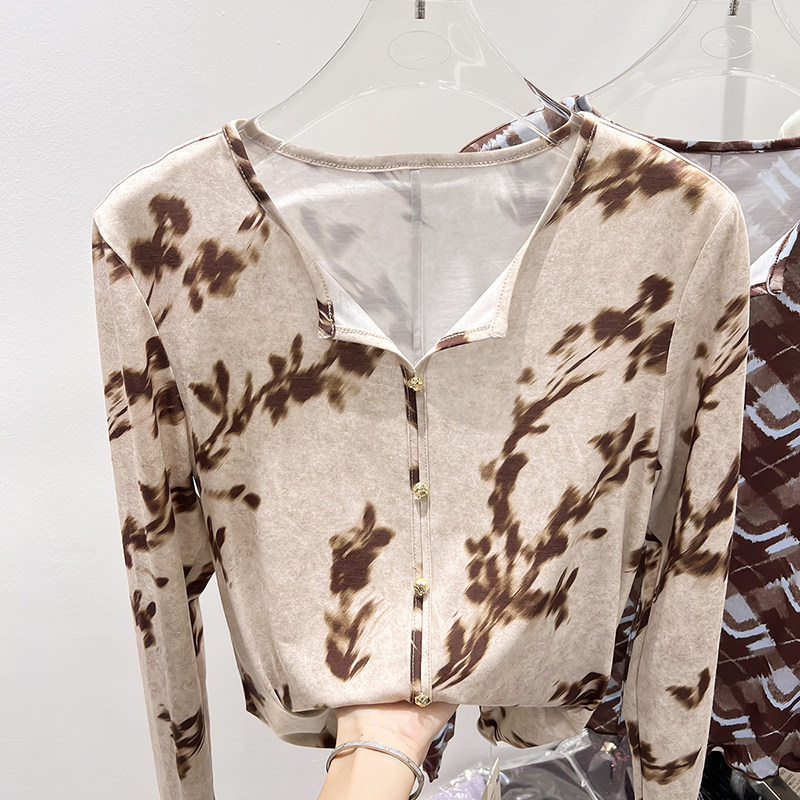 2025新款韩国修身显瘦V领印花单排扣长袖上衣女秋季薄款上衣