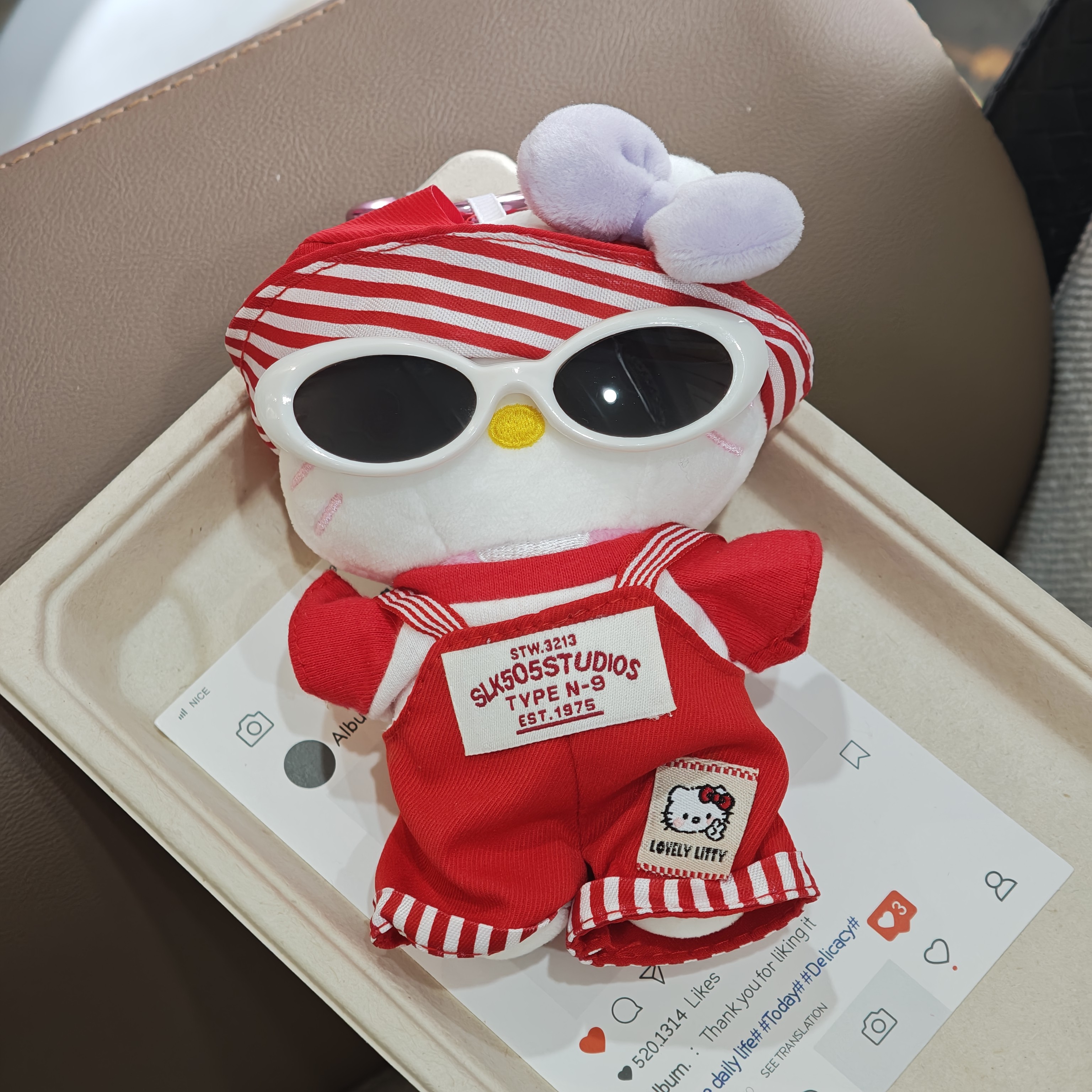 仅衣服）helloKitty猫挂件可穿娃衣可爱毛绒玩偶公仔衣服裙子套装图片