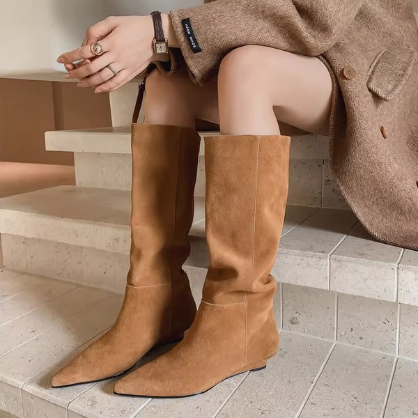瑞典小众Amázing Cure3CM牛皮高筒靴女坡跟尖头堆堆靴显瘦女鞋子