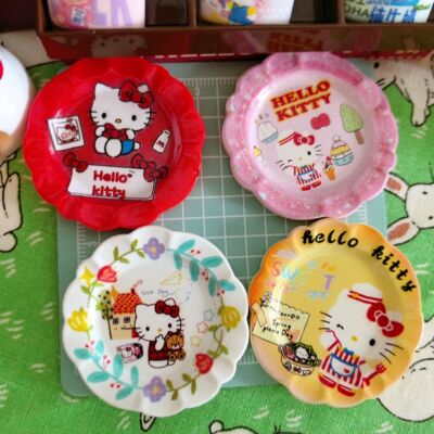 食玩仿真微缩KT猫盘子树脂配件奶油胶DIY手工材料过家家摆件