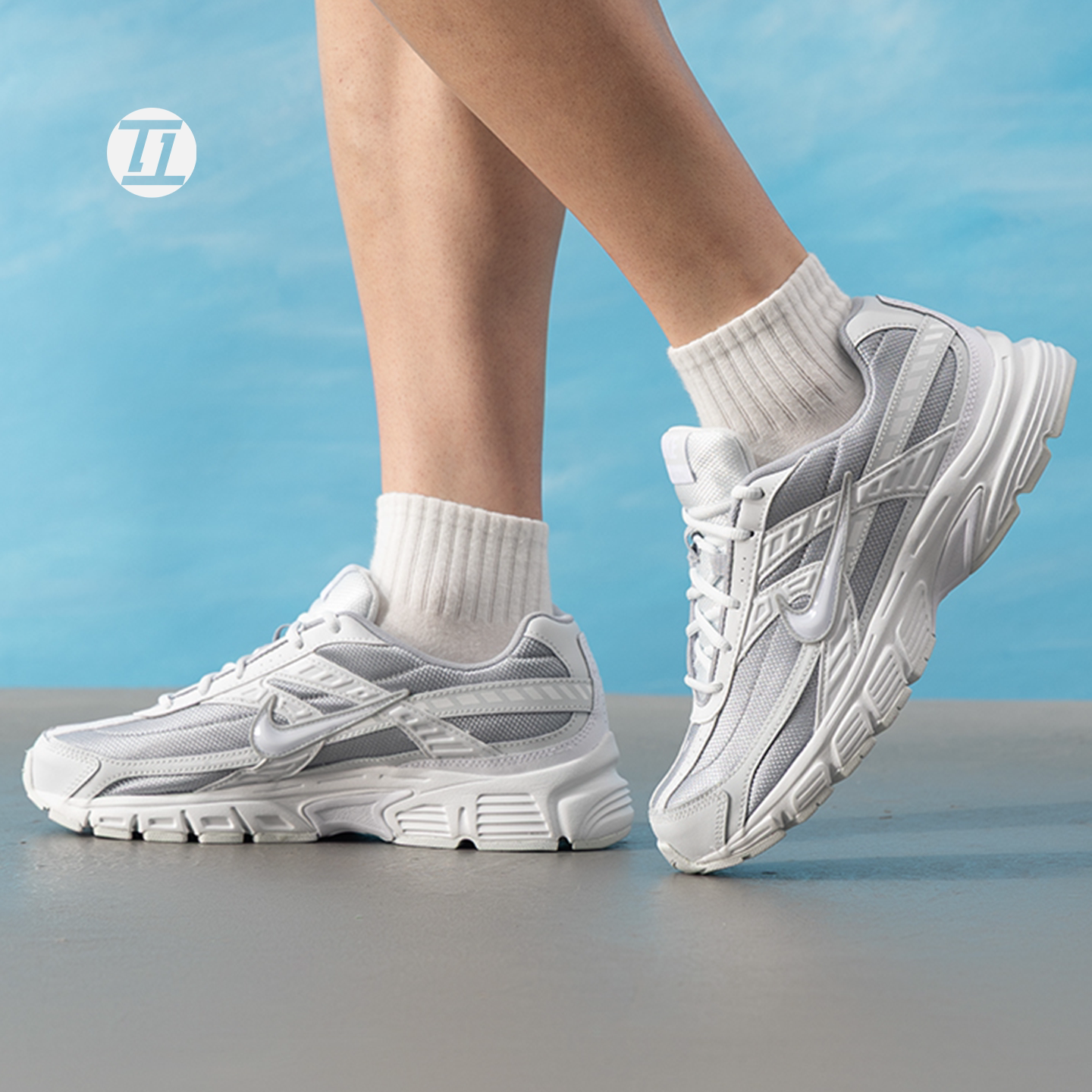 耐克NIKE Initiator 金属银色黑白色男女复古老爹鞋跑步鞋 394055