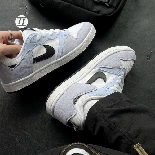 耐克NIKE经典系带男女款板鞋