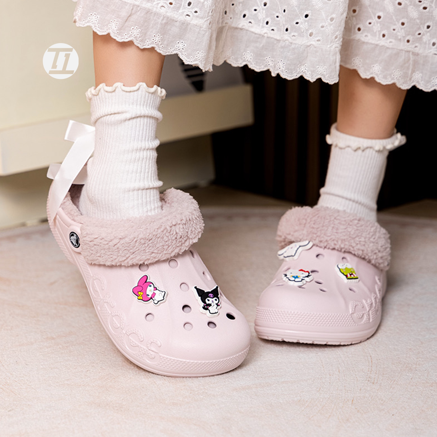 卡骆驰CROCS加绒保暖洞洞鞋