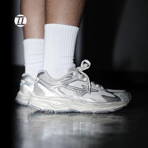 MIZUNORACERS复古跑步鞋