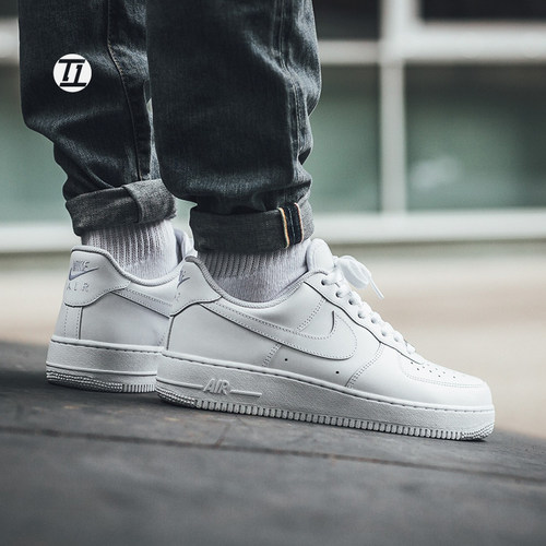 耐克force1全白男女休闲板鞋