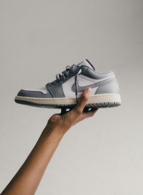 Air Jordan 1 Low AJ1复古灰 做旧 低帮篮球鞋553558/553560-053