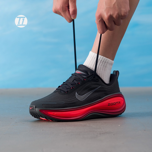 NIKEVOMEROPLUSRUN跑步鞋