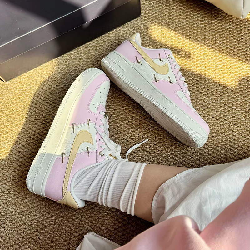 耐克/Nike男子运动中帮板鞋