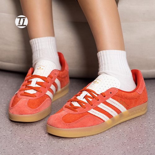 阿迪达斯/adidas时尚潮流休闲鞋