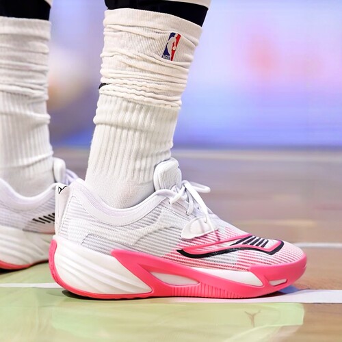 彪马PUMA训练实战篮球鞋312839