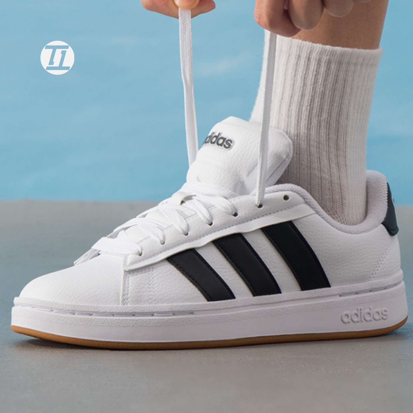 阿迪达斯/adidas Grand Court Alpha黑白减震复古运动板鞋 JR0543 - 封面