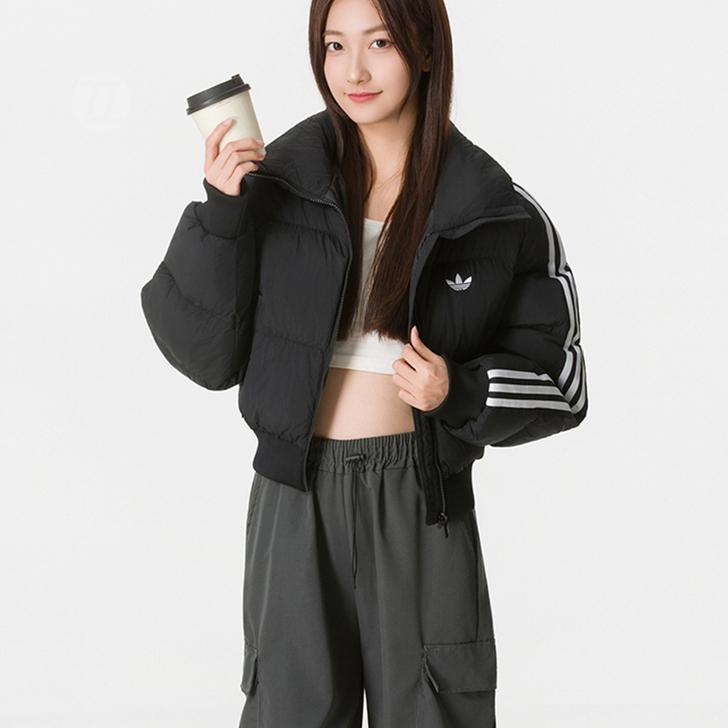 阿迪达斯三叶草女款高领棉服