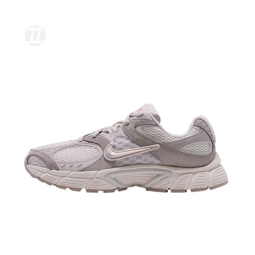 耐克NIKE V5 RNR低帮女鞋复古百搭日常通勤运动休闲鞋IQ6640-001