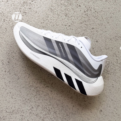 阿迪达斯ADIDAS HYPERBOOST EDGE 轻弹缓震轻量厚底跑鞋 KI4406