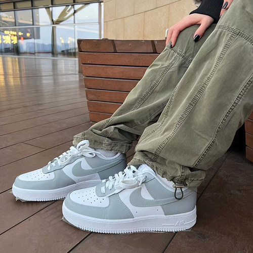 耐克NIKE男女空军一号低帮休闲鞋