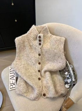 杏色立领毛衣马甲背心女秋冬奶呼呼加厚慵懒风叠穿半高领无袖上衣