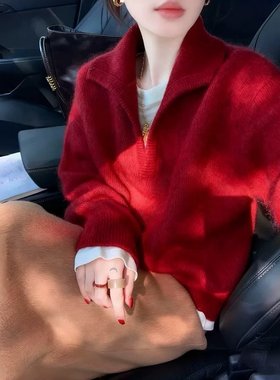 巨好看新年红色V领浣熊绒毛衣女秋冬设计感内搭慵懒风针织衫上衣