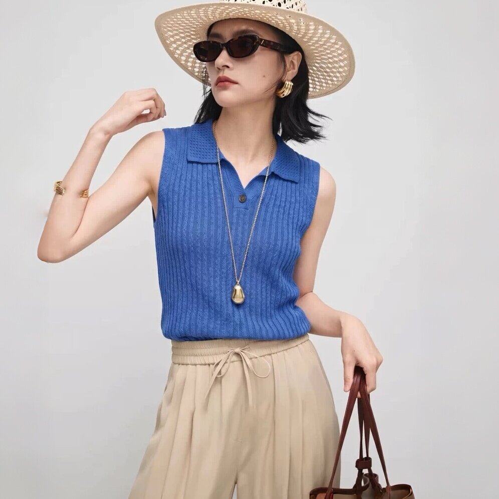 蓝色polo领缕空针织背心马夹女夏季简约慵懒宽松显瘦无袖坎肩上衣