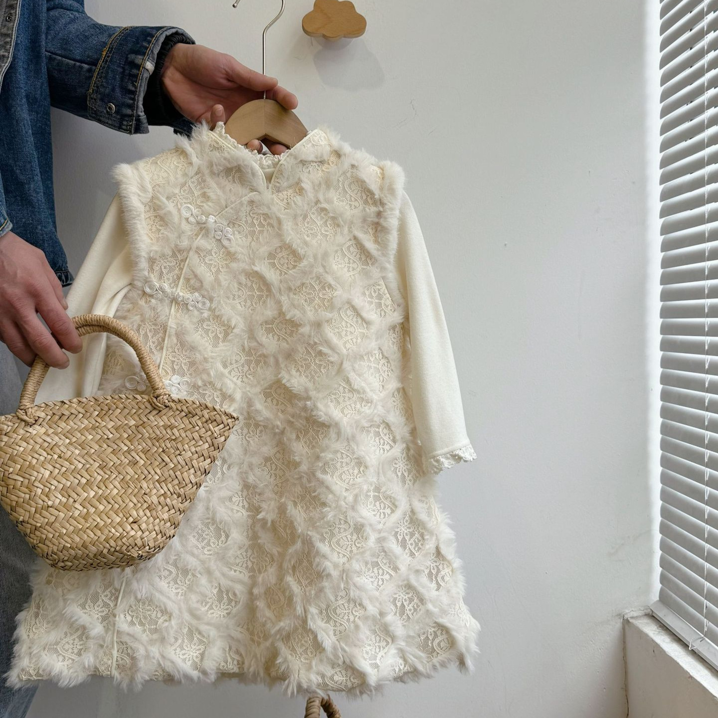 2025秋冬新款中式女童拜年服改良旗袍夹棉加厚连衣裙儿童裙子童装