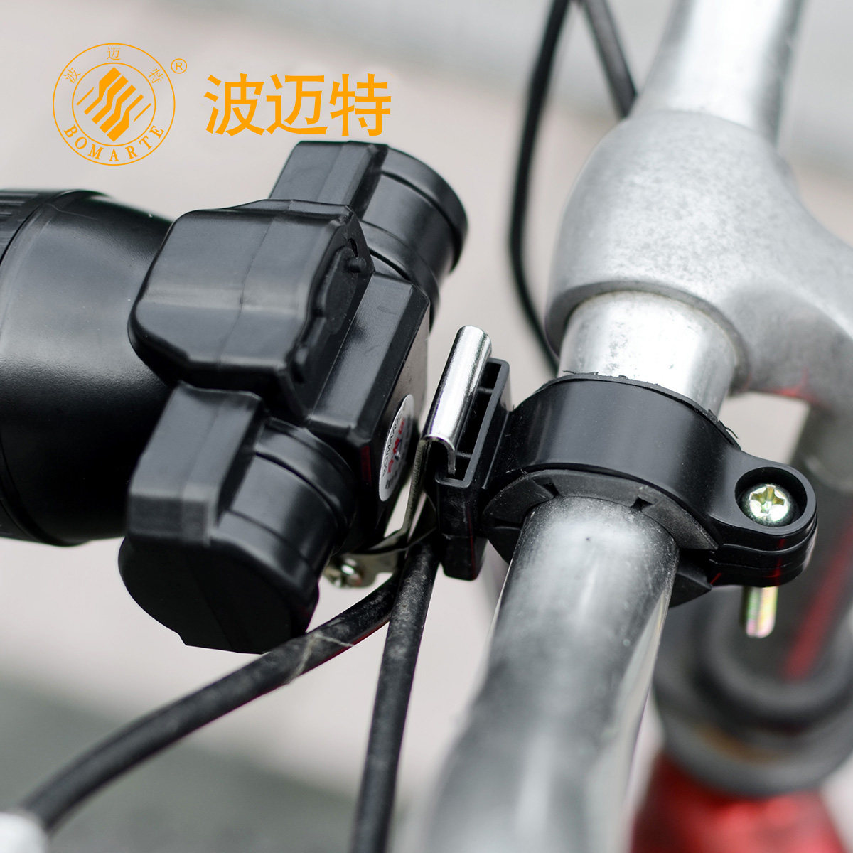 Eclairage pour vélo BOMARTE - phare - Ref 2400188 Image 3