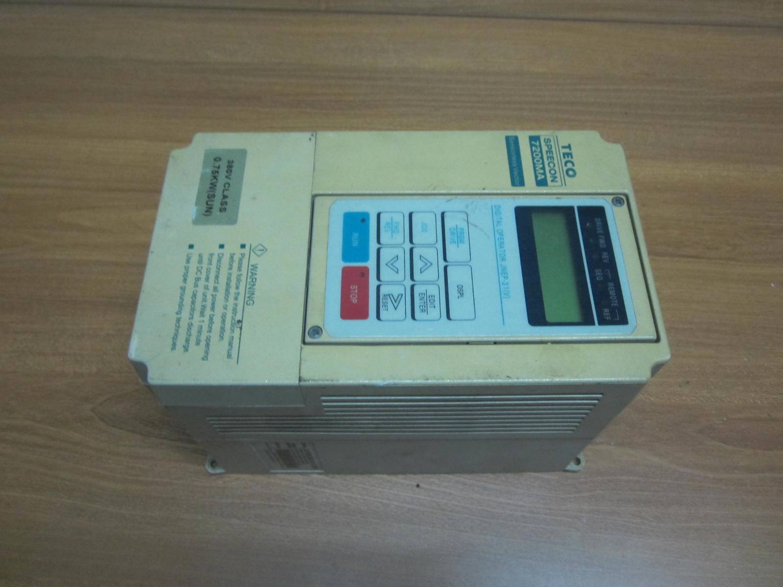 166-东元 7200MA 变频器 380V 750W 0.75KW JNTMBGBB0001AZSUN