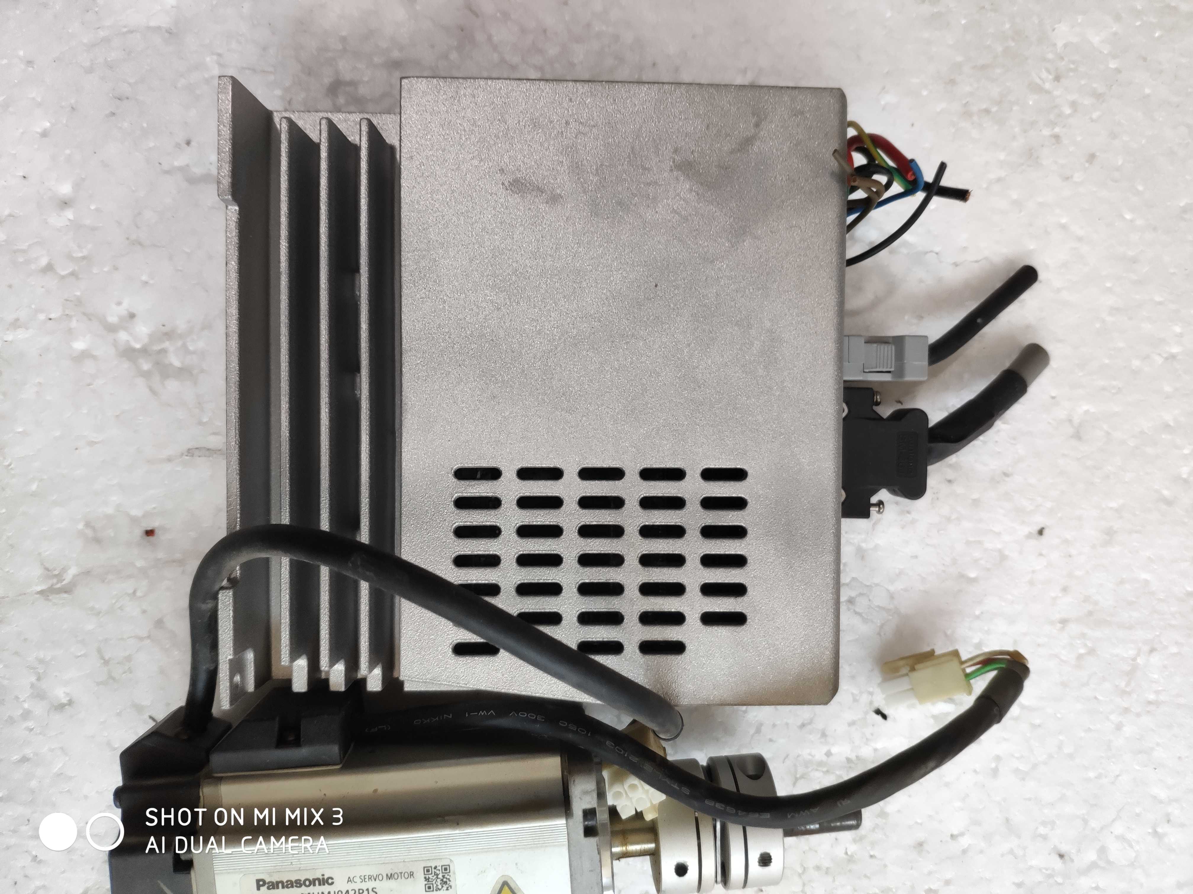 05-简易伺服电机驱动器套装MBDJT2210 MHMJ042P1S松下400W二手