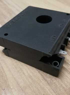 166-HT200 TELCON 互感器 外壳破损 安装脚断了 东西包好 低价