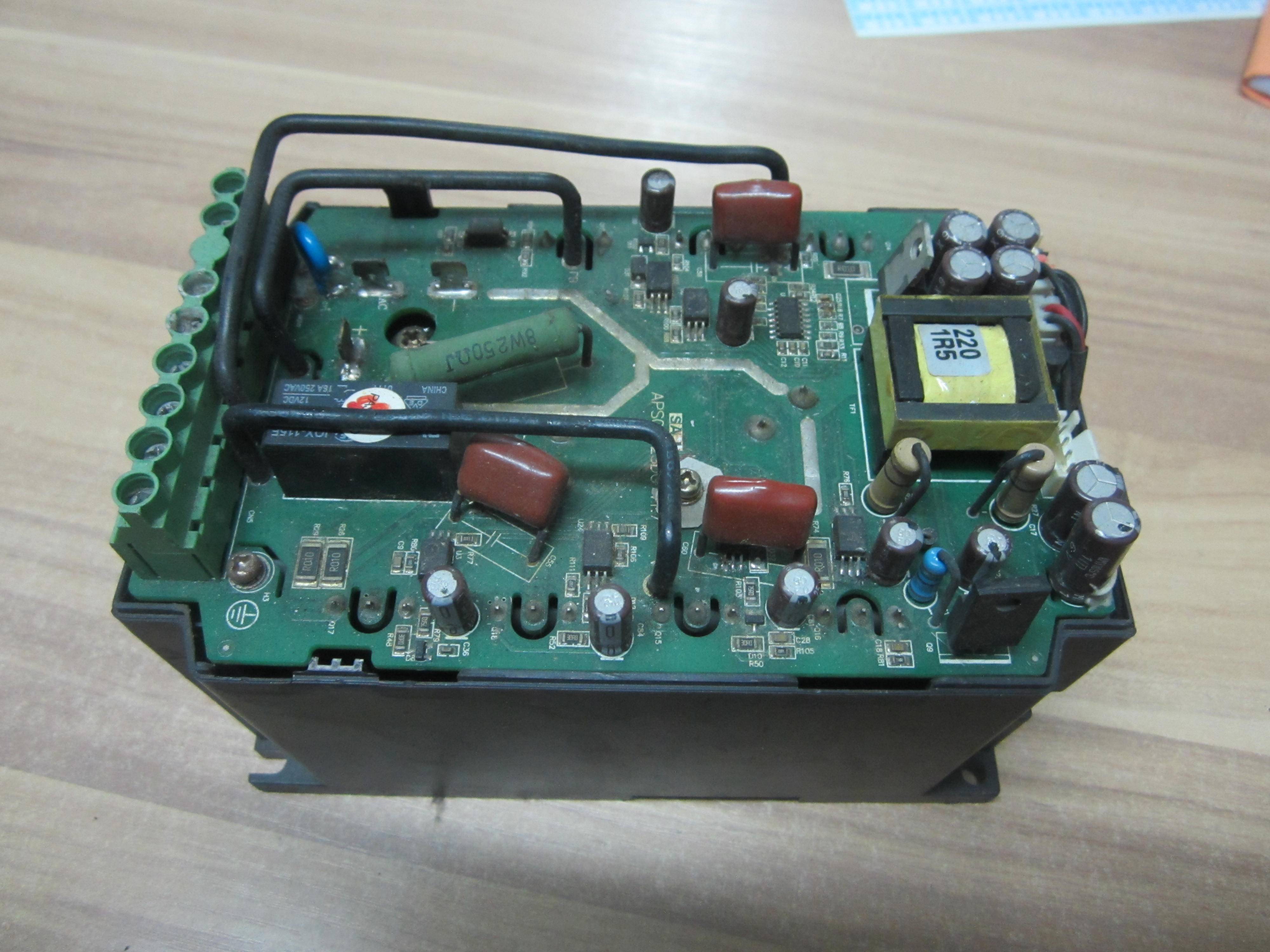 166-ATV13-2S1R5GH 220V 1.5KW 底座 变频器驱动板带模块 实物现