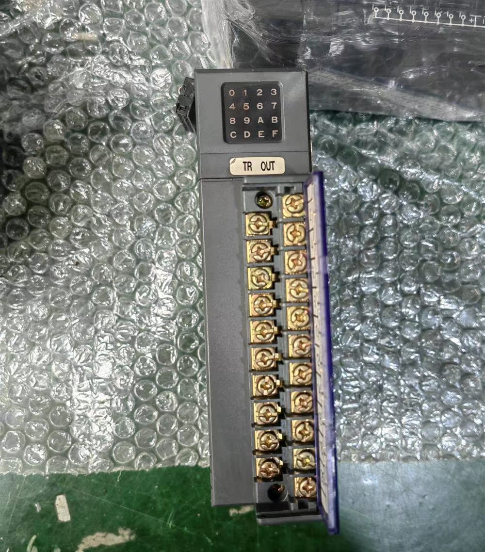 188-LG K3Y-203H 二手拆机4台 (都有断脚)功能正常