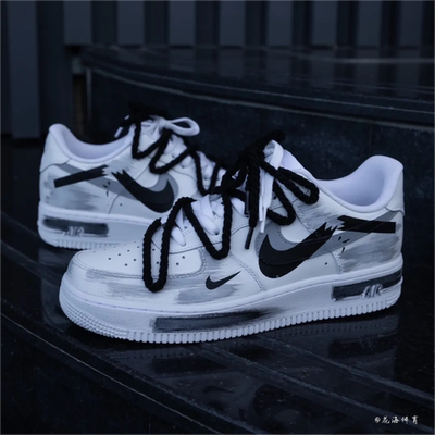 NikeAirForce1球鞋定制低帮板鞋